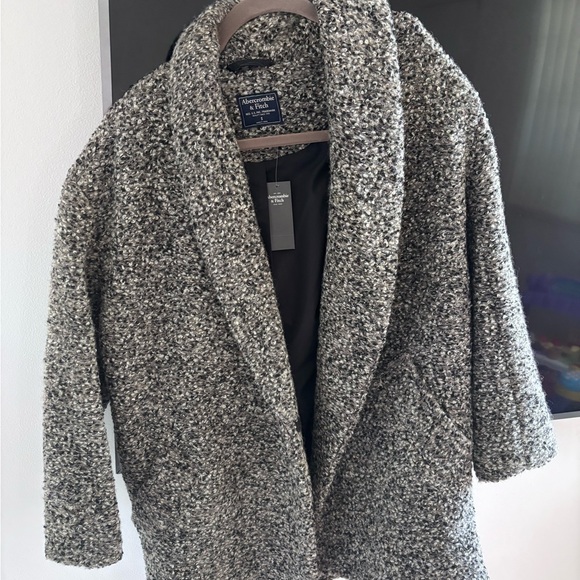 Abercrombie & Fitch Jackets & Blazers - Women's Gray Tweed Coat